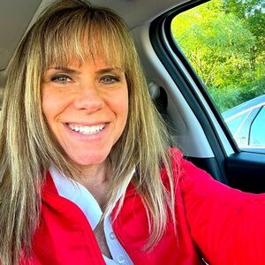 Meet your Posher, Juliann